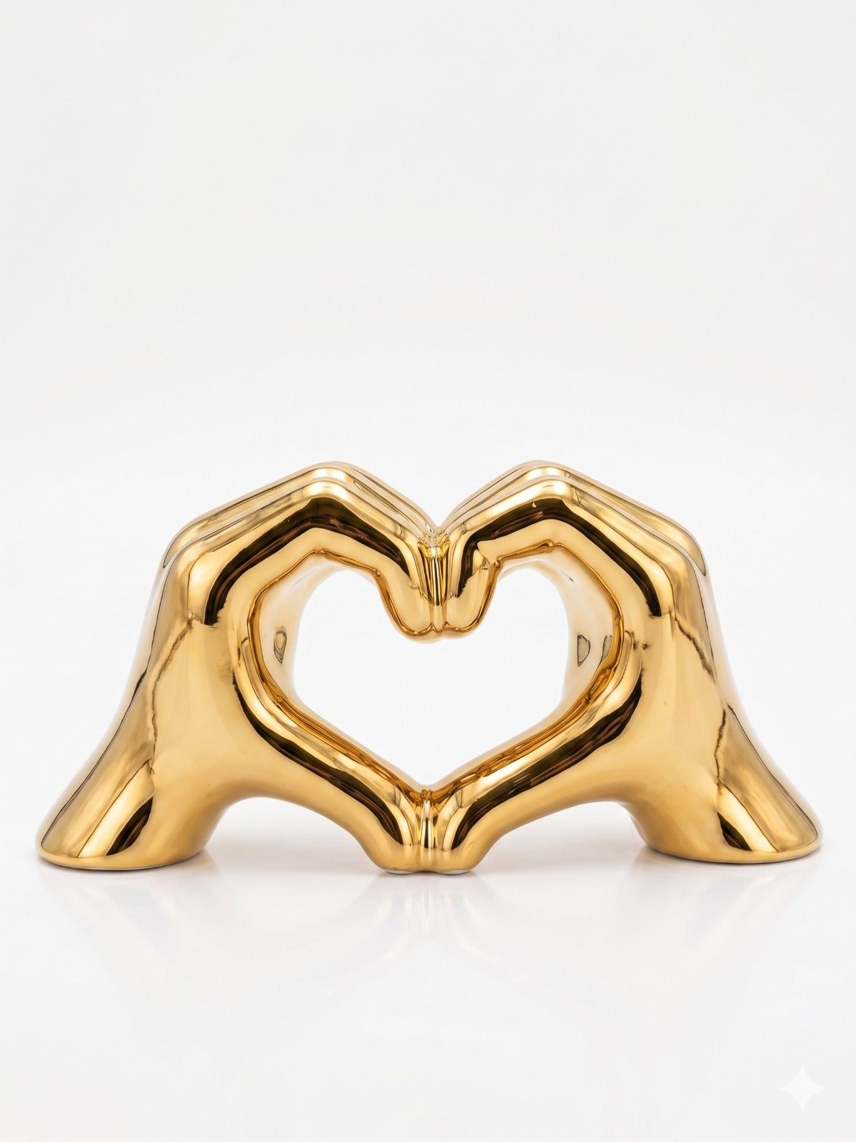 Statuetă Decorativă "Heart Hands" – Simbolul Iubirii în Stil Modern Gold, Ceramică Premium