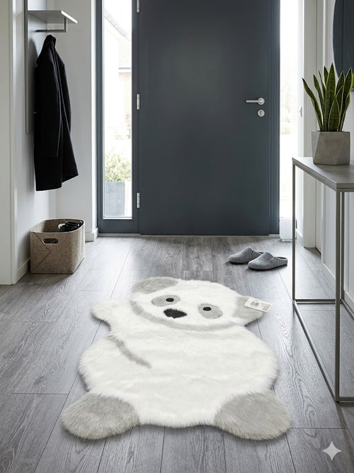 Covoraș Decorativ "Panda Hug" – Ultra-Pufoș, Textură de Blană Artificială, 60 x 90 cm